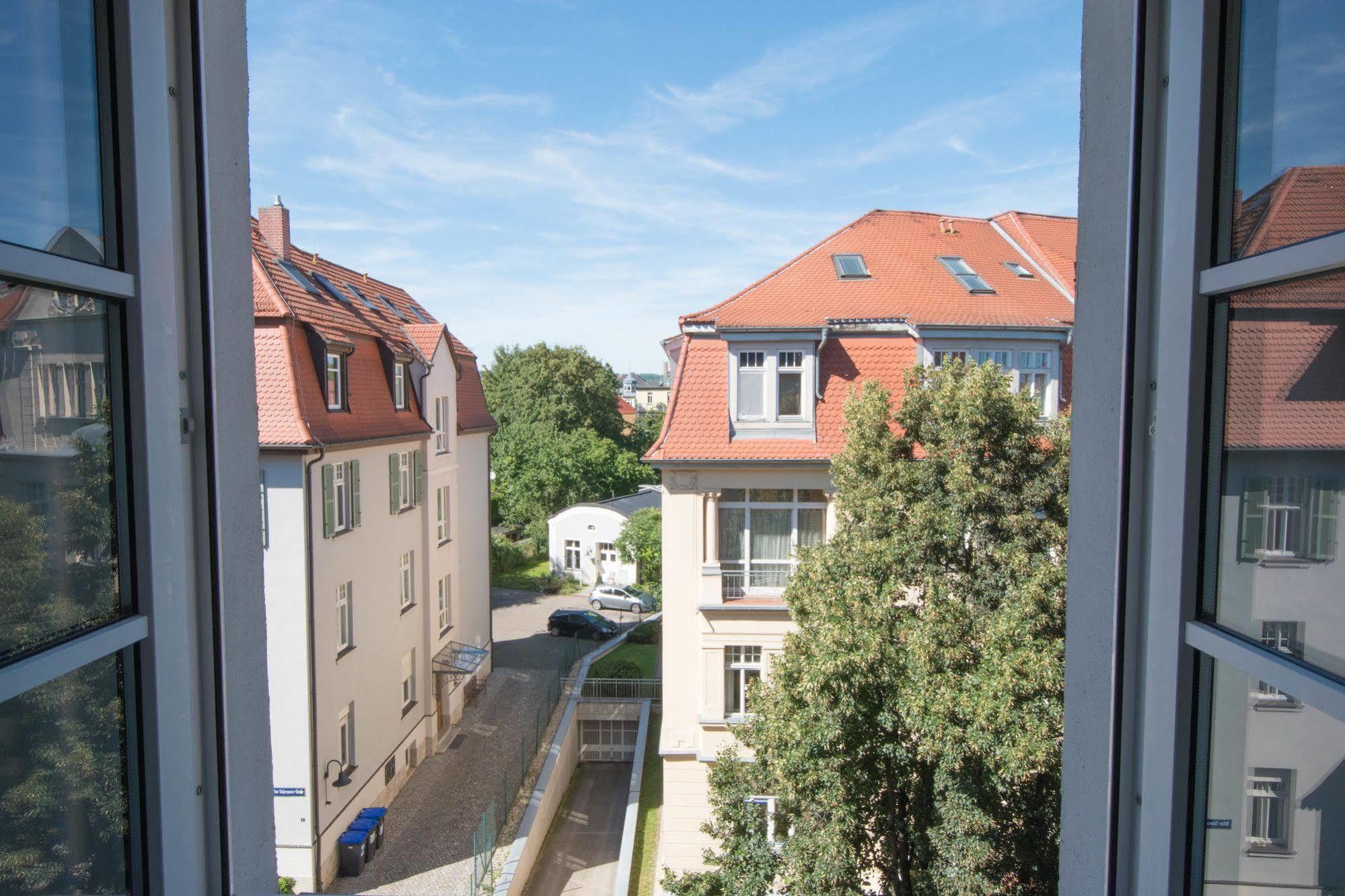 Modern Design Im Klassischem Altbau Weimar (Thuringia)