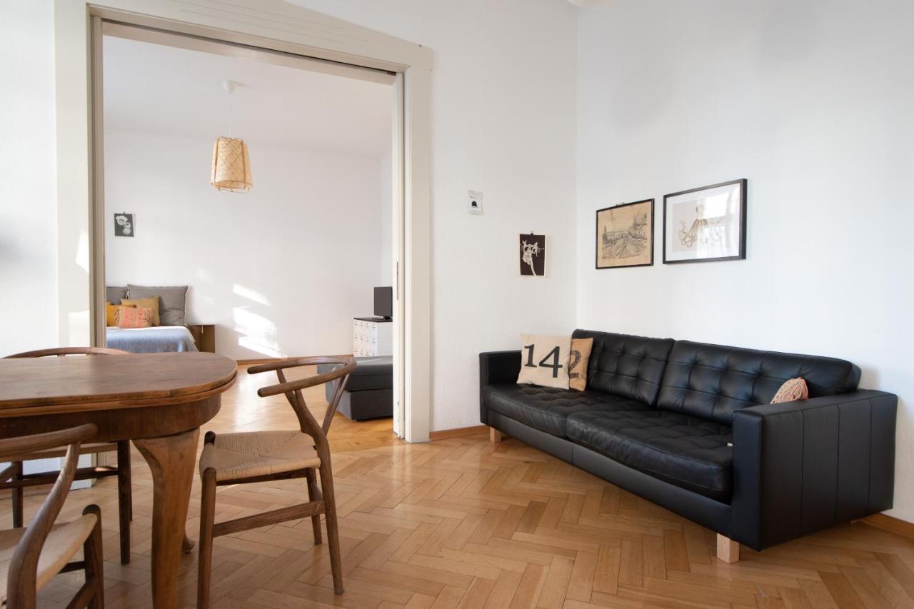 Modern Design Im Klassischem Altbau Apartment *